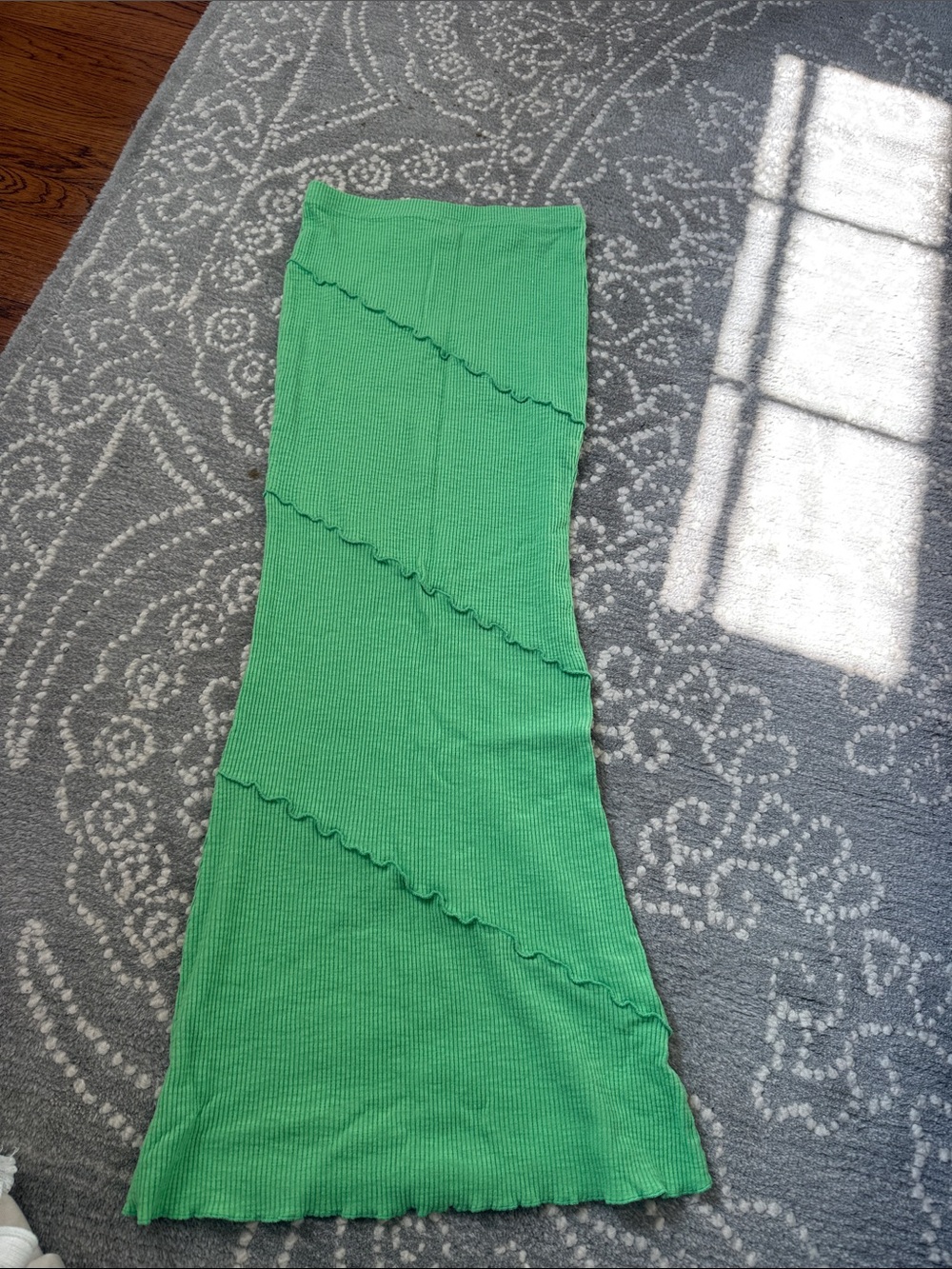 Princess Polly Bright Green Ribbed Maxi Skirt with Scallop Seams